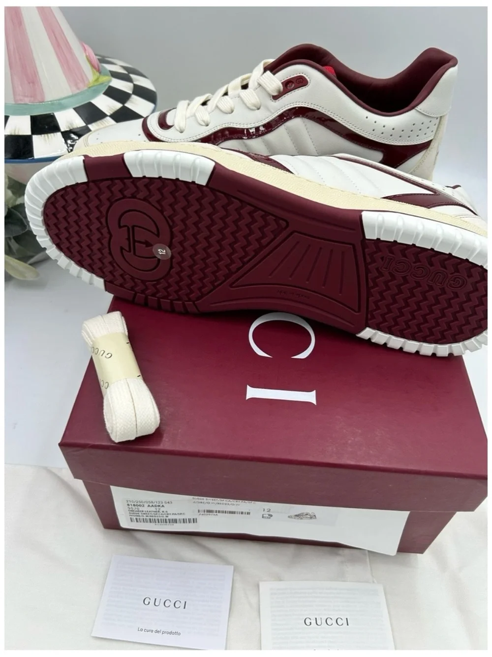 Gucci re web leather sneakers size 11fits 12US made in Italy
